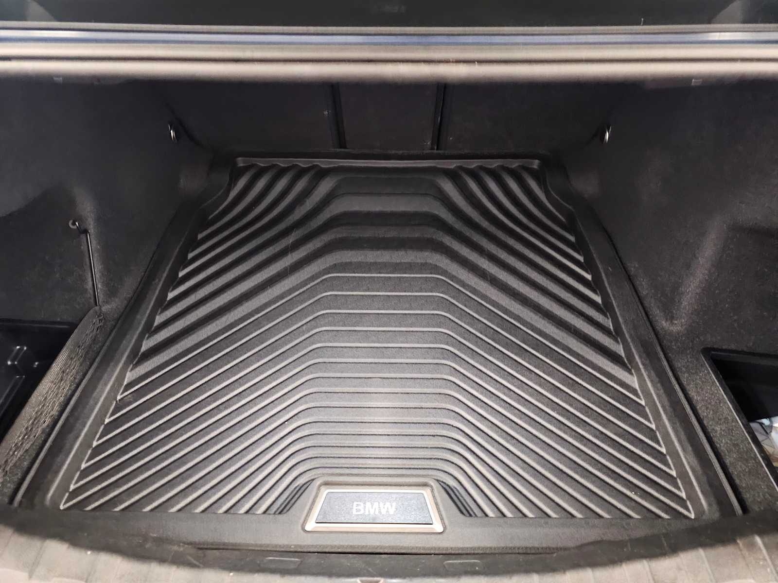 Thumbnail: 2025 BMW 3 Series - 45