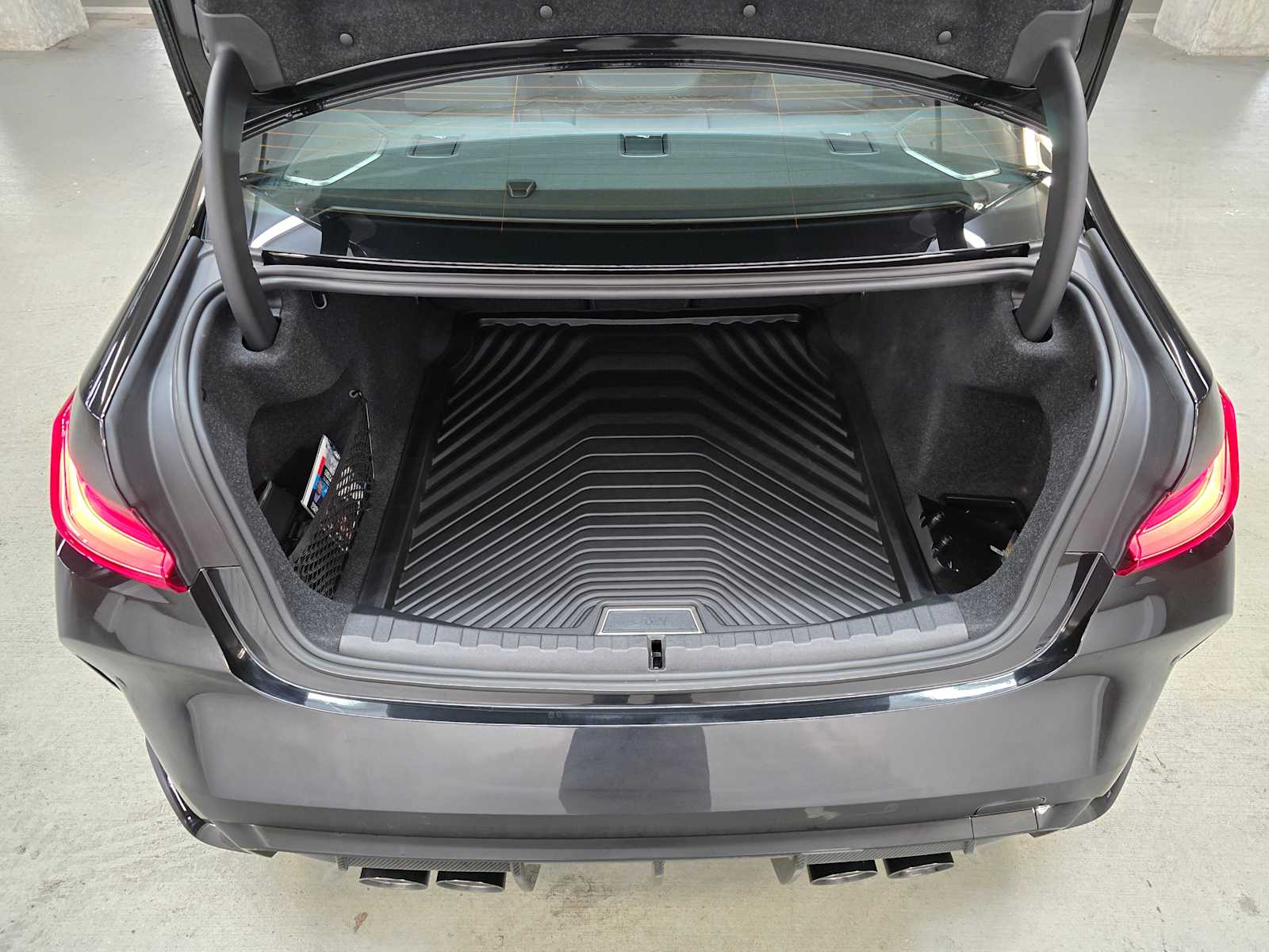 Thumbnail: 2026 BMW M3 - 32