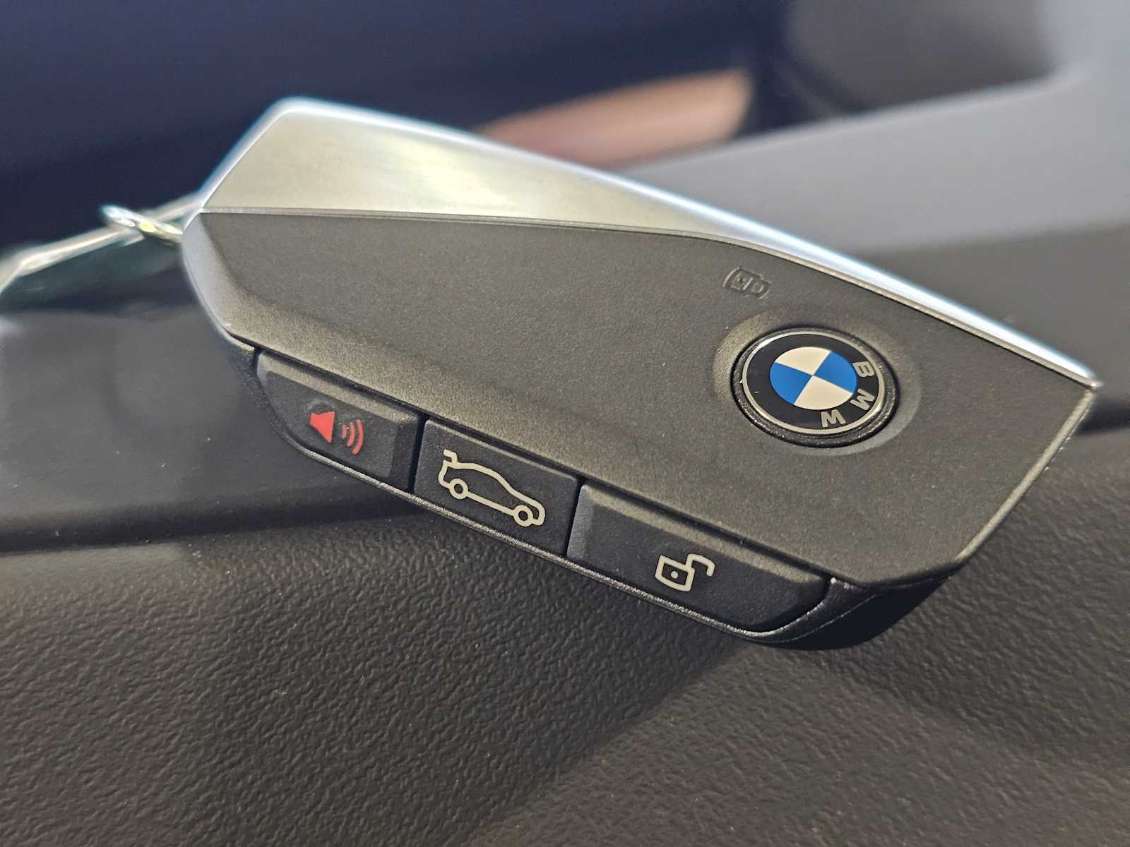Thumbnail: 2026 BMW X5 - 44
