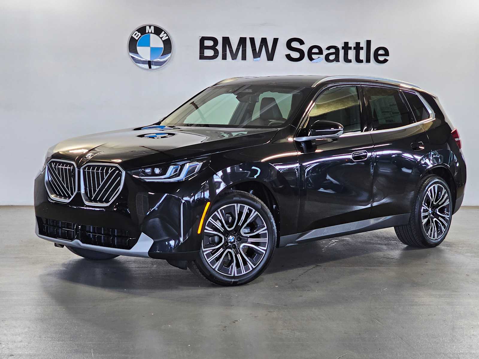 Thumbnail: 2026 BMW X3 - 1