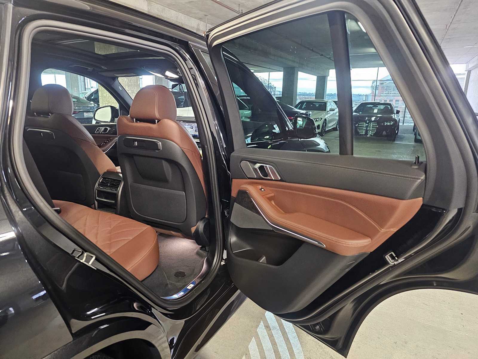 Thumbnail: 2026 BMW X5 - 38