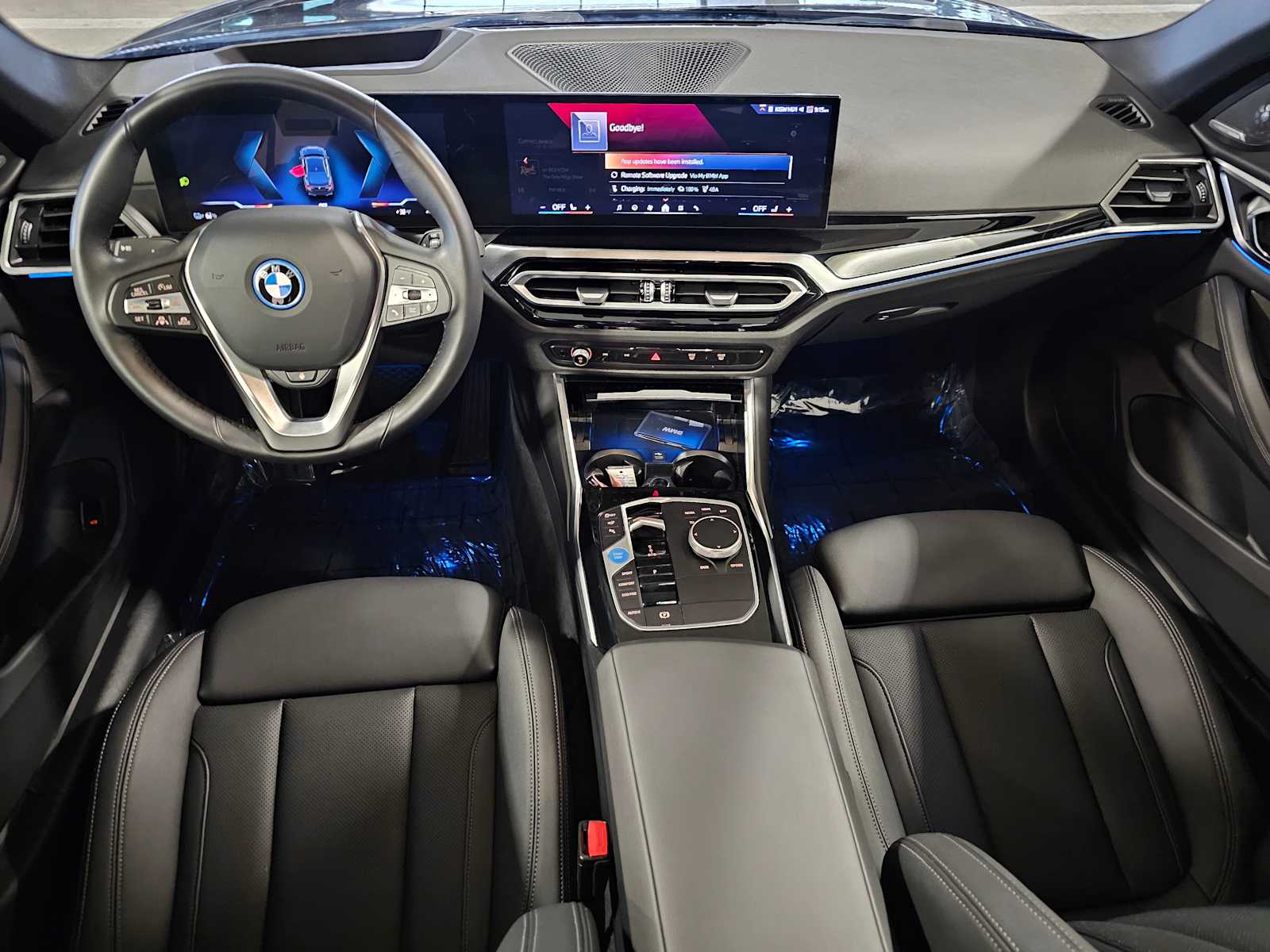 Thumbnail: 2024 BMW i4 - 10