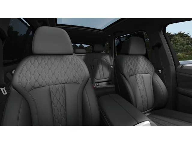 Thumbnail: 2026 BMW X5 - 11
