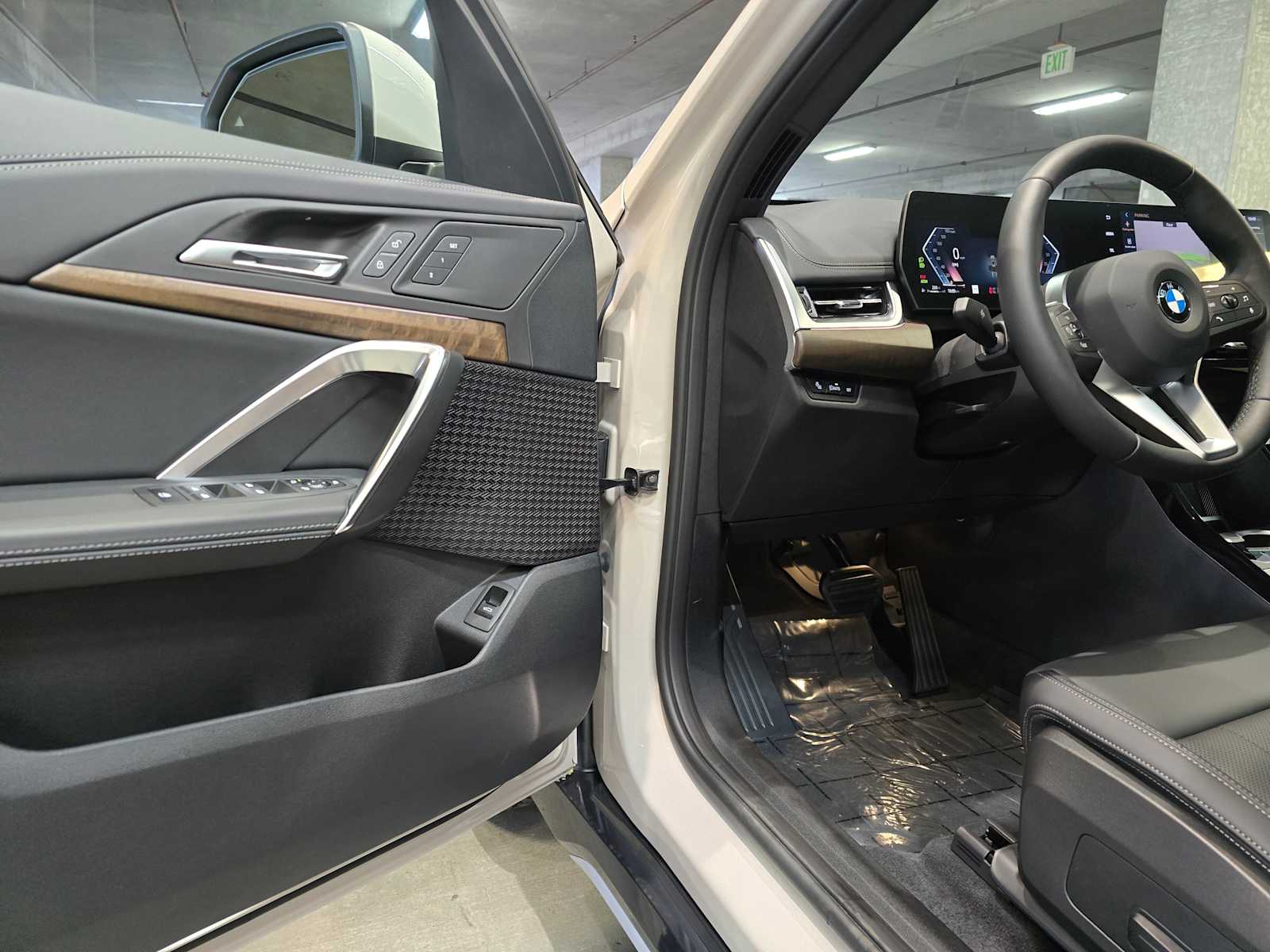 Thumbnail: 2026 BMW X1 - 20