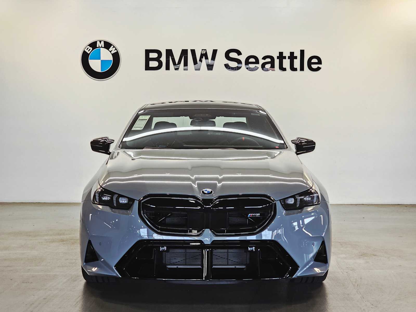 Thumbnail: 2026 BMW M5 - 6