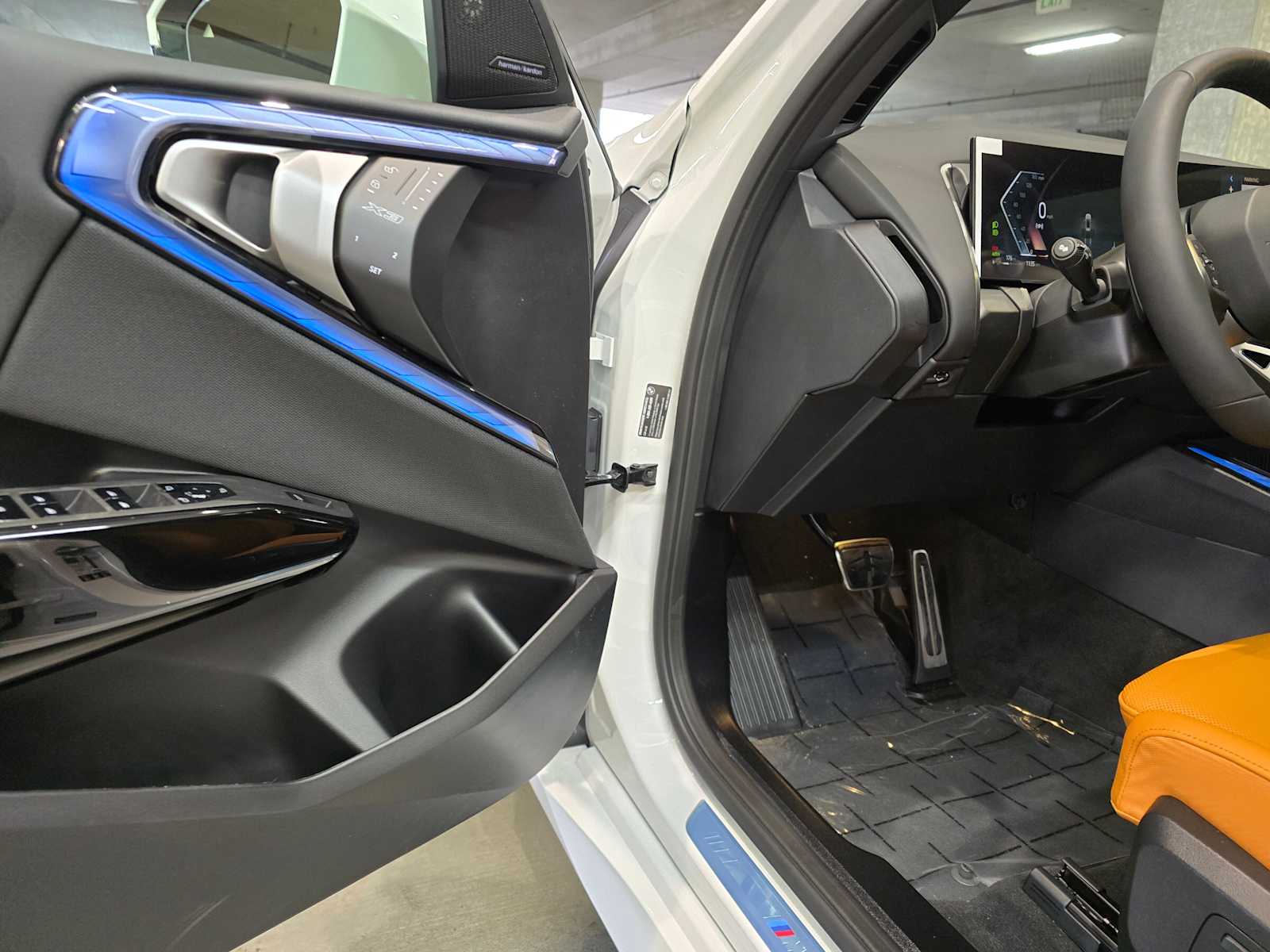 Thumbnail: 2026 BMW X3 - 22