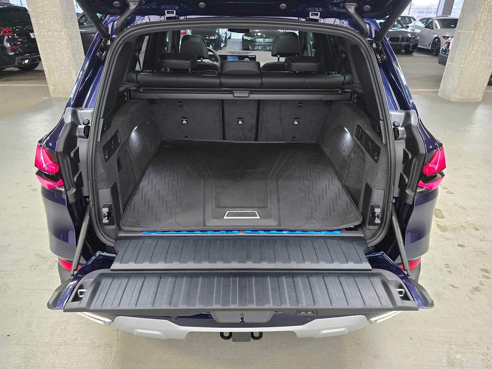 Thumbnail: 2026 BMW X5 - 33