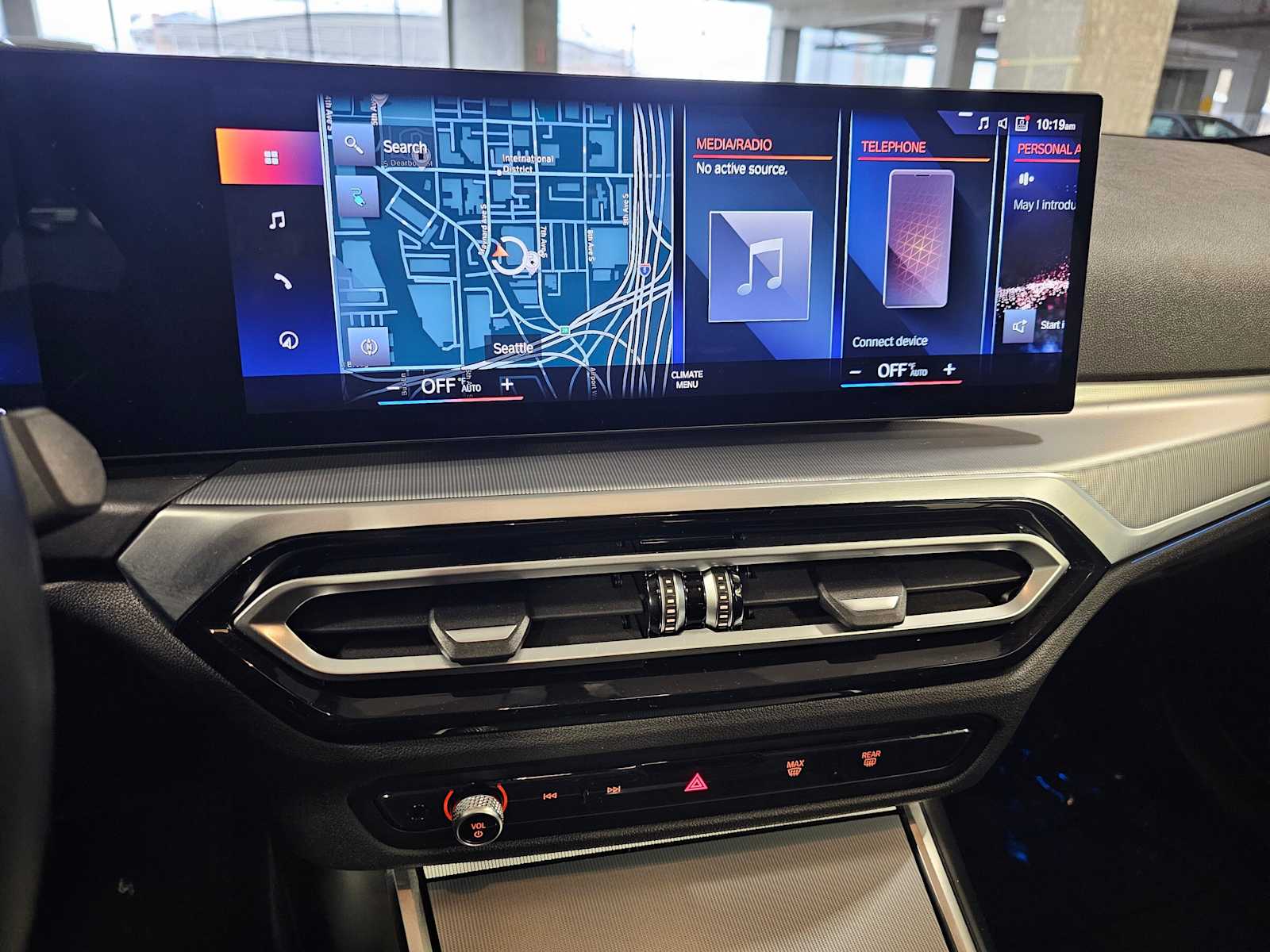 Thumbnail: 2023 BMW i4 - 14