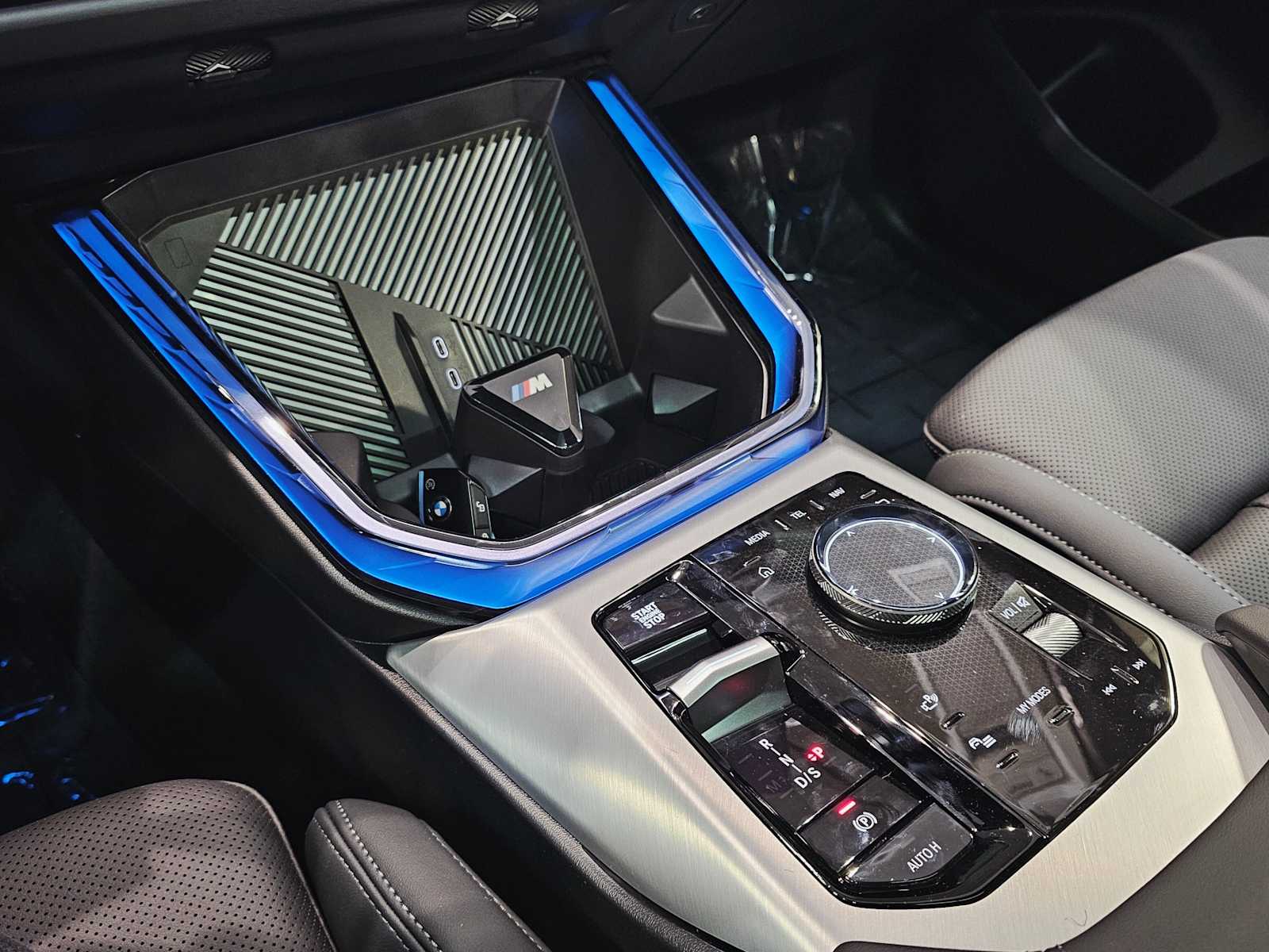 Thumbnail: 2025 BMW X3 - 17