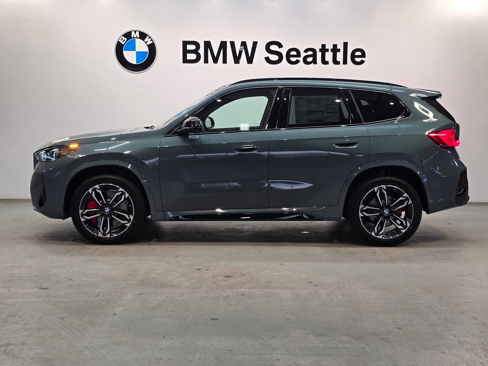 Thumbnail: 2026 BMW X1 - 3