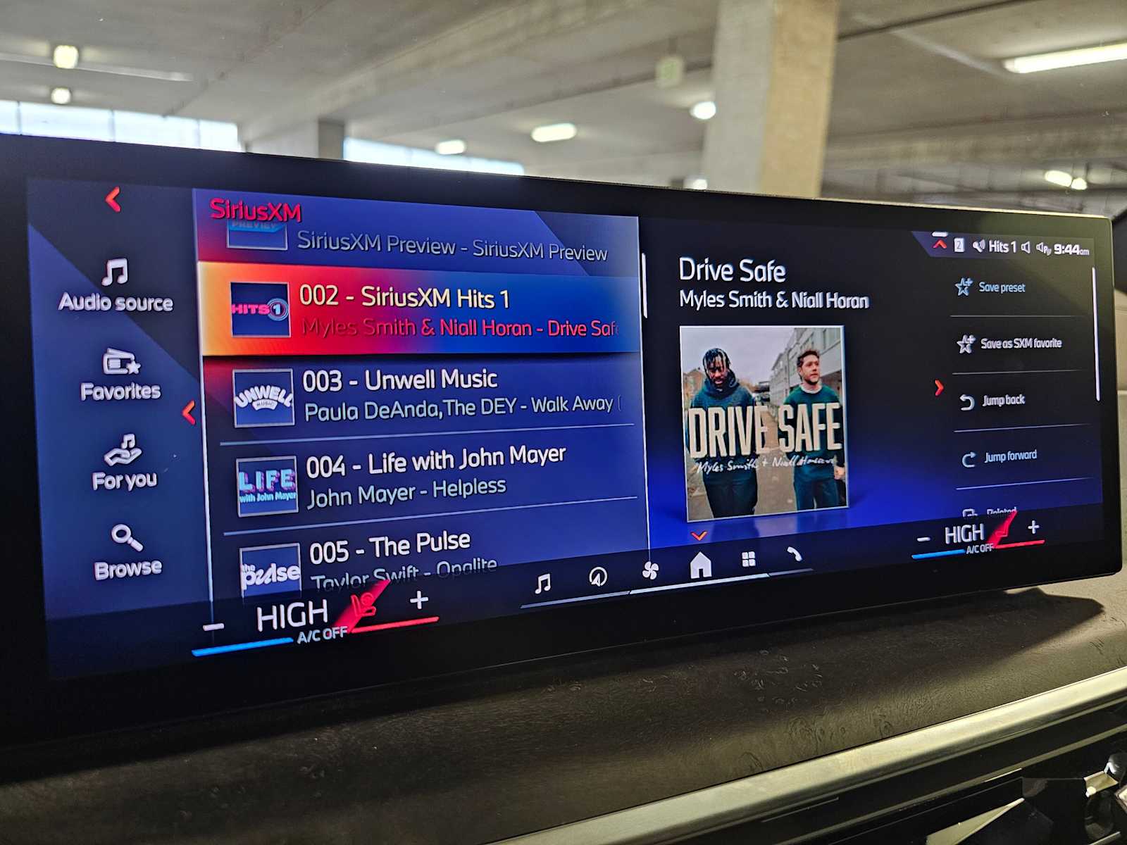 Thumbnail: 2024 BMW X5 - 15