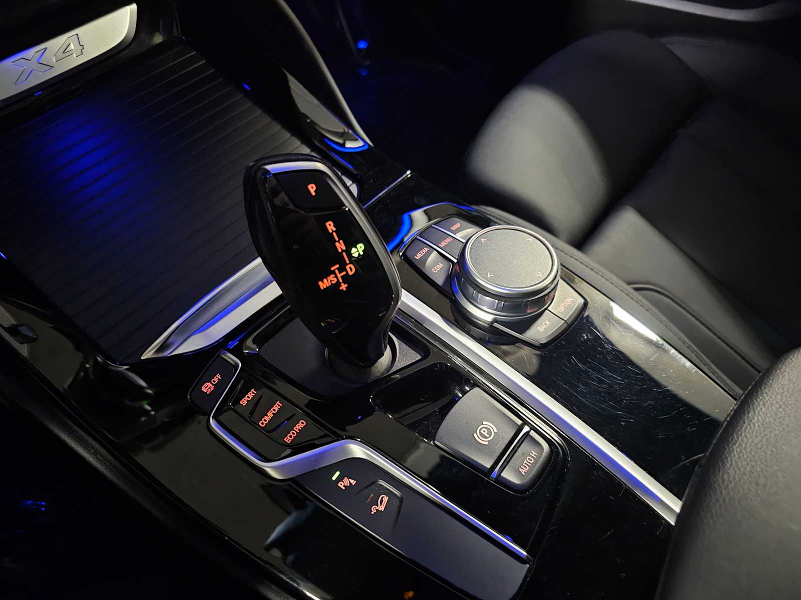 Thumbnail: 2021 BMW X4 - 24