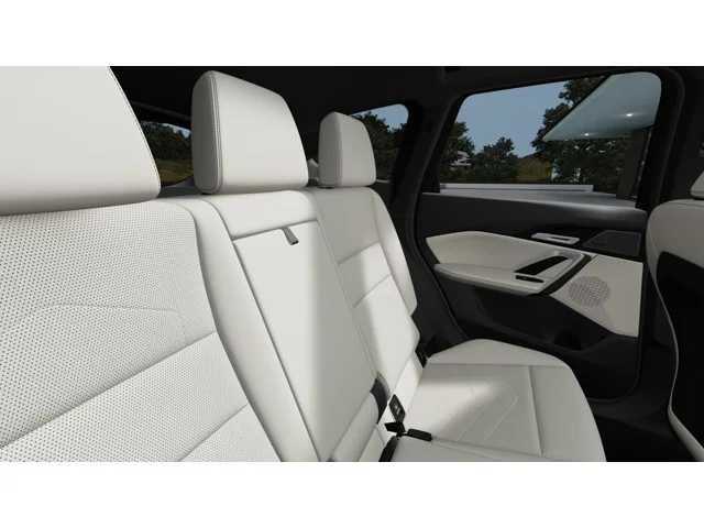 Thumbnail: 2026 BMW X1 - 12