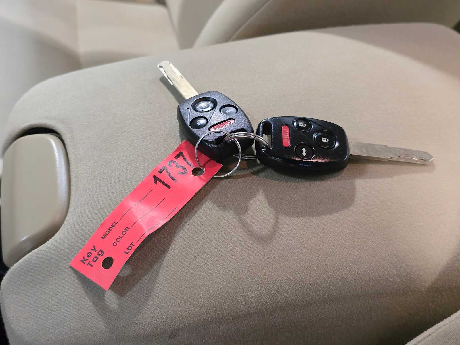 Thumbnail: 2011 Honda Accord - 33