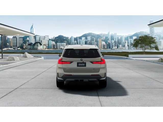 Thumbnail: 2026 BMW X1 - 5