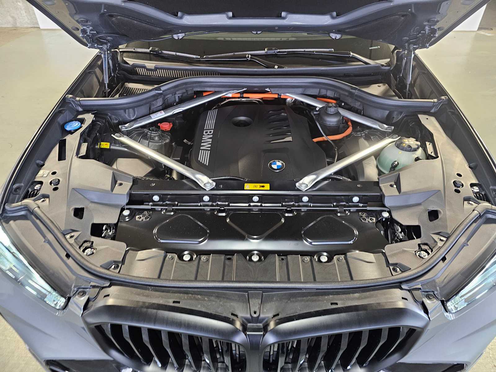 Thumbnail: 2026 BMW X5 - 9