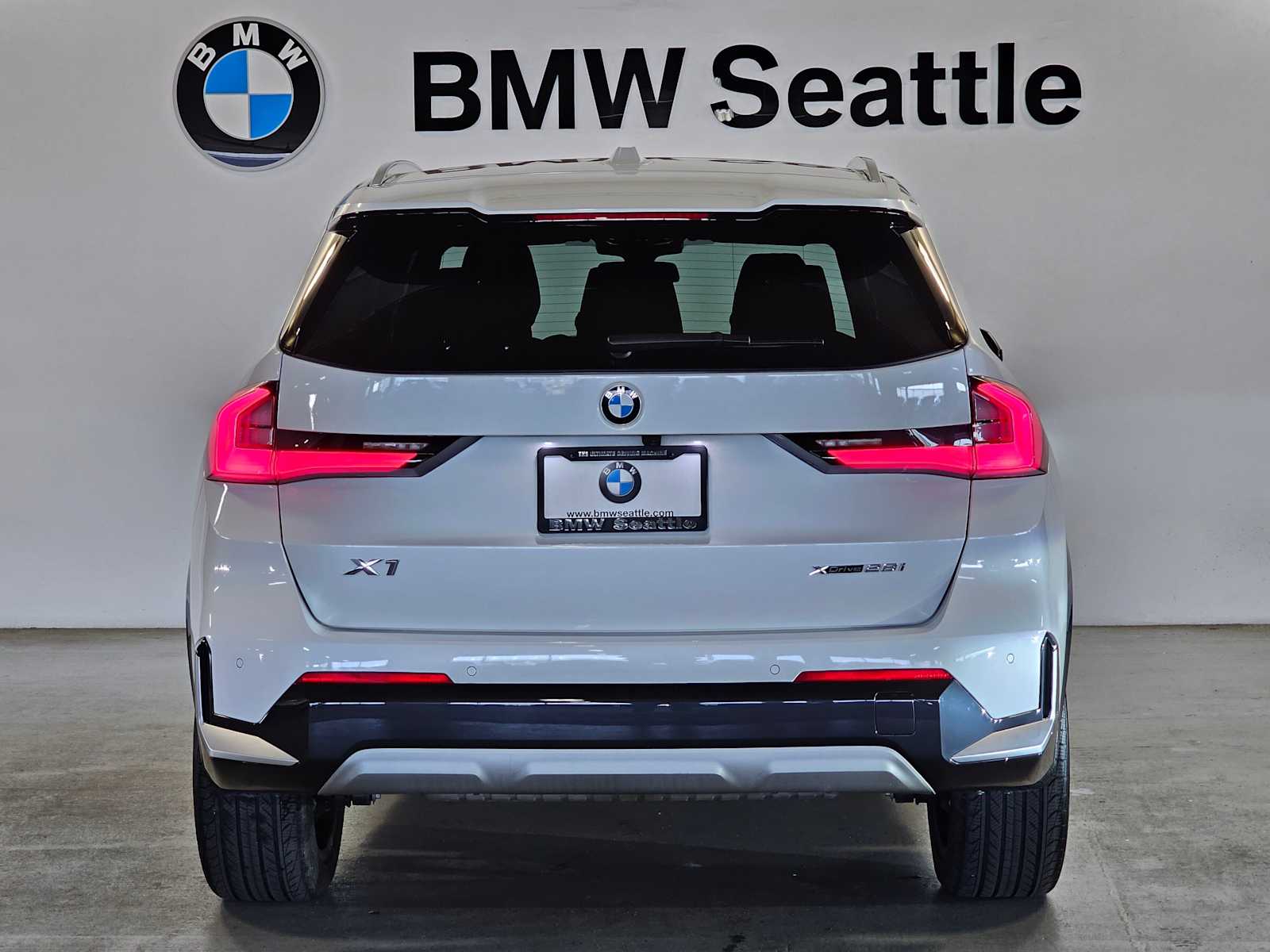 Thumbnail: 2025 BMW X1 - 5
