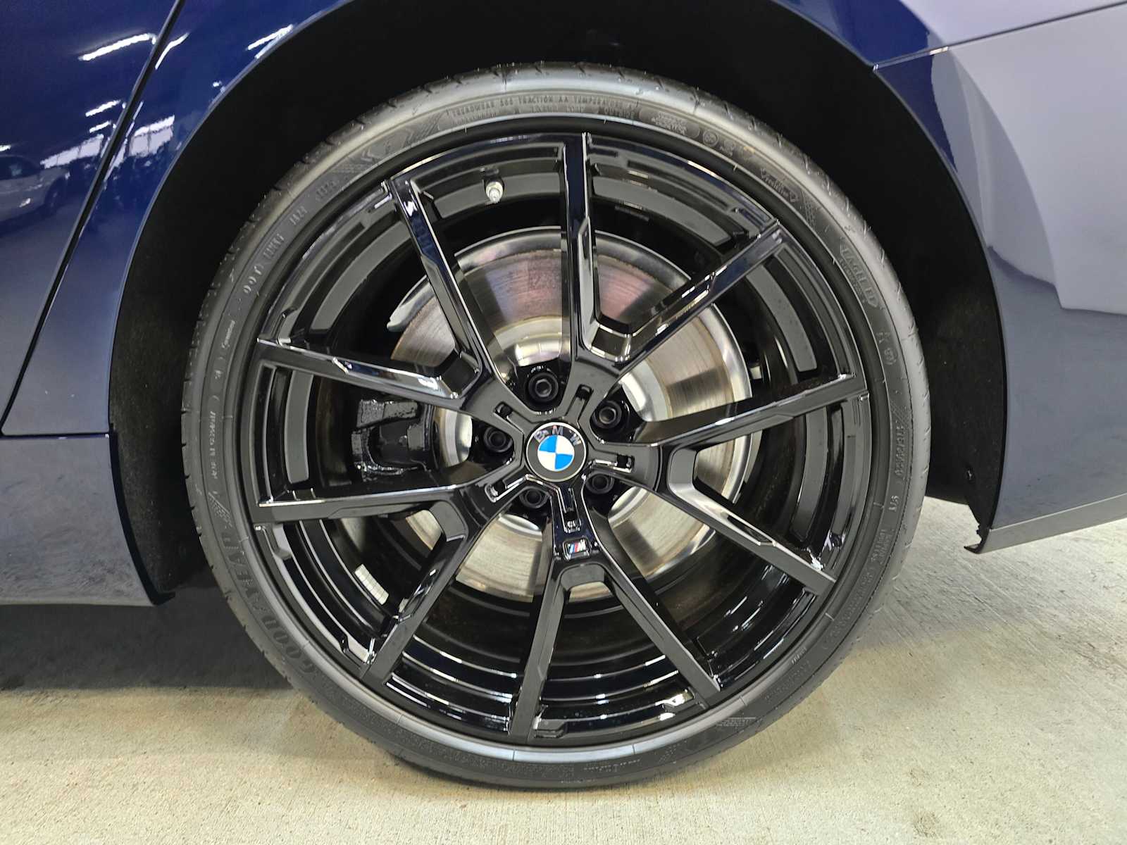 Thumbnail: 2026 BMW 8 Series - 8