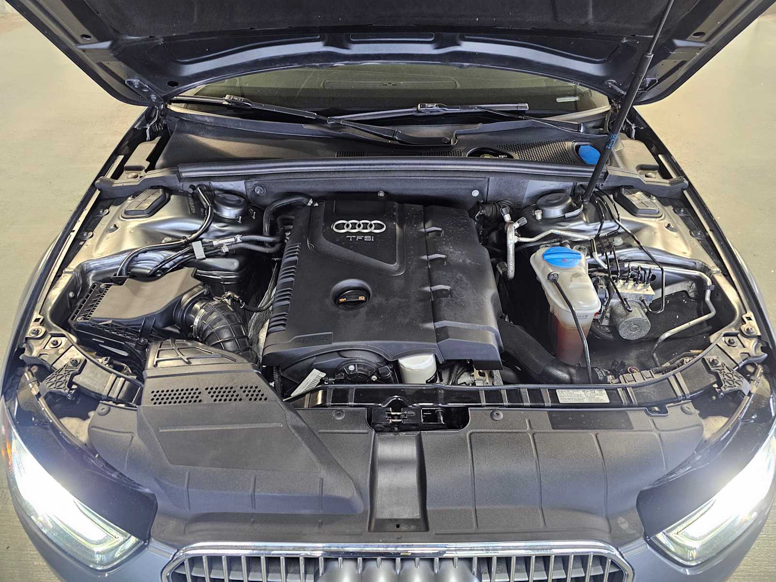 Thumbnail: 2013 Audi Allroad - 9