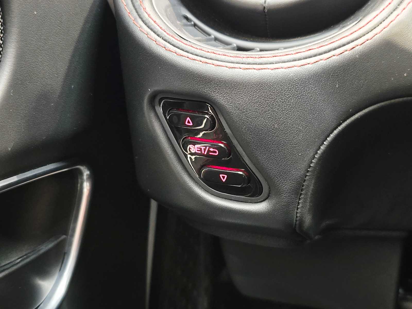 Thumbnail: 2018 Alfa Romeo 4C - 20