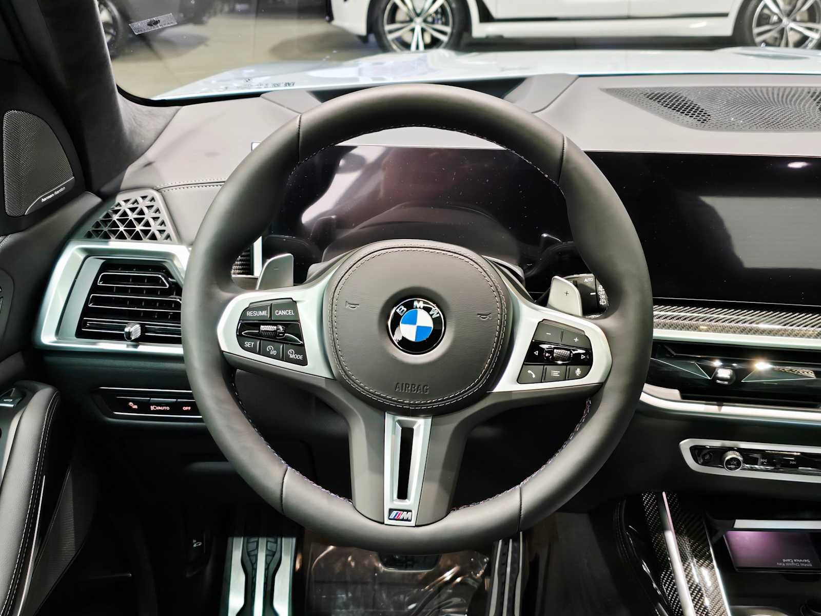 Thumbnail: 2026 BMW X7 - 11