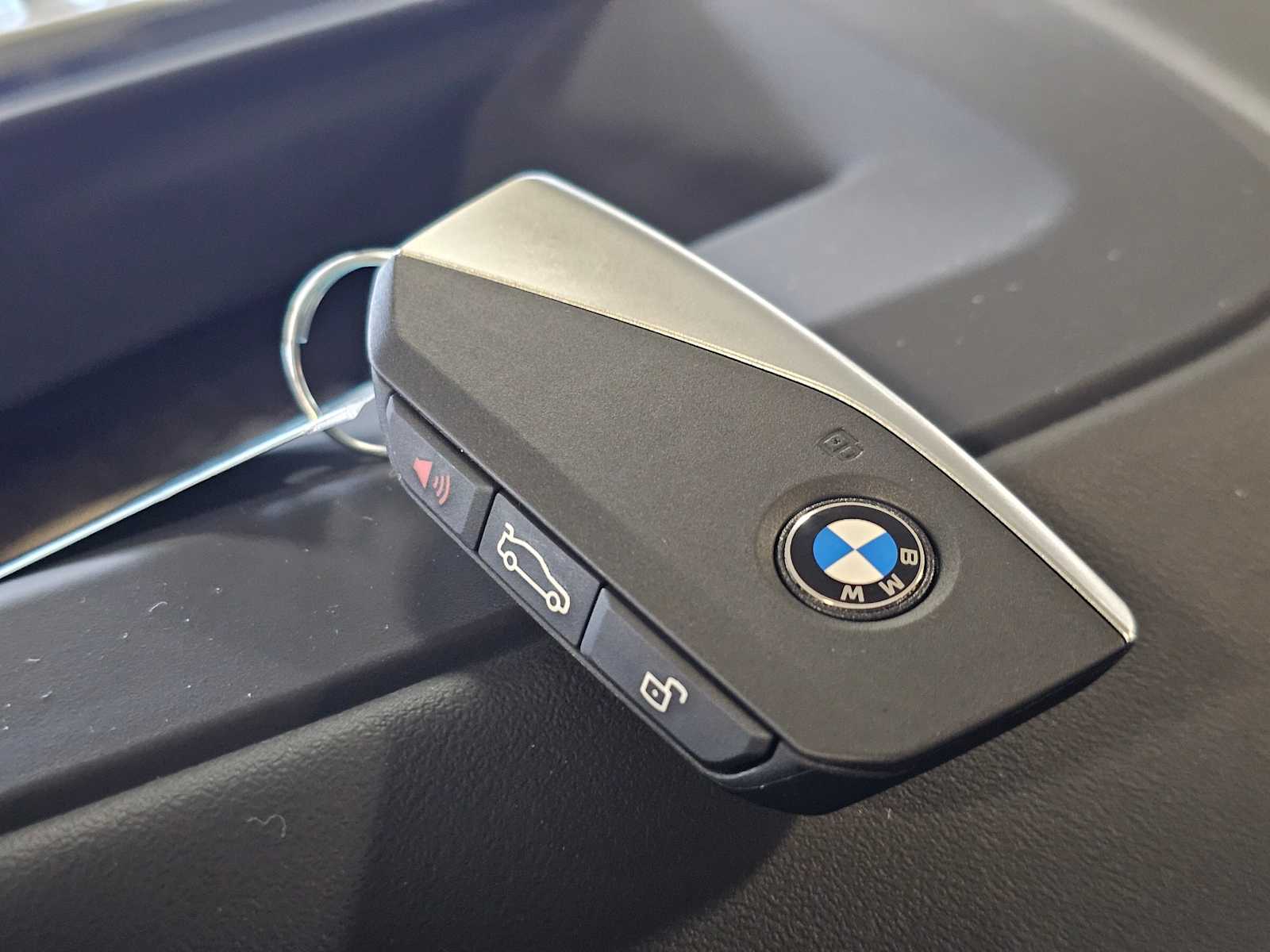 Thumbnail: 2026 BMW X5 - 37