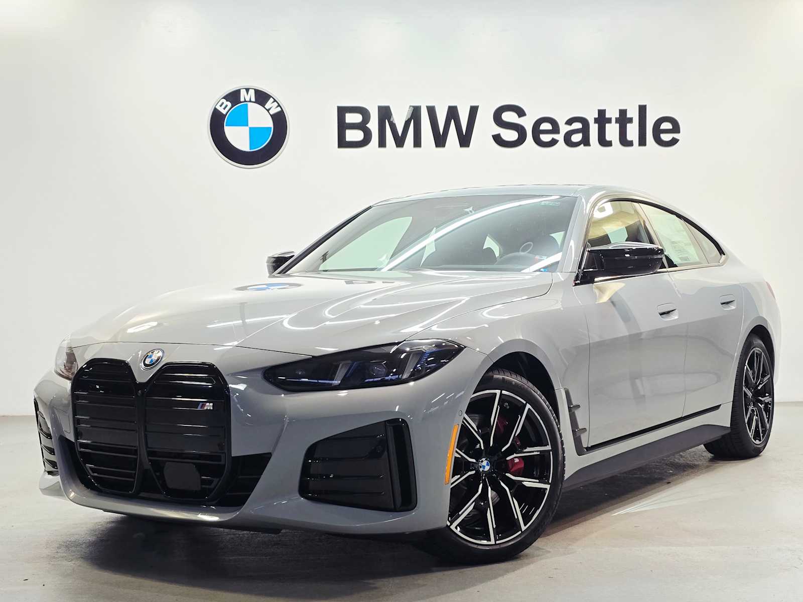 Thumbnail: 2025 BMW i4 - 1