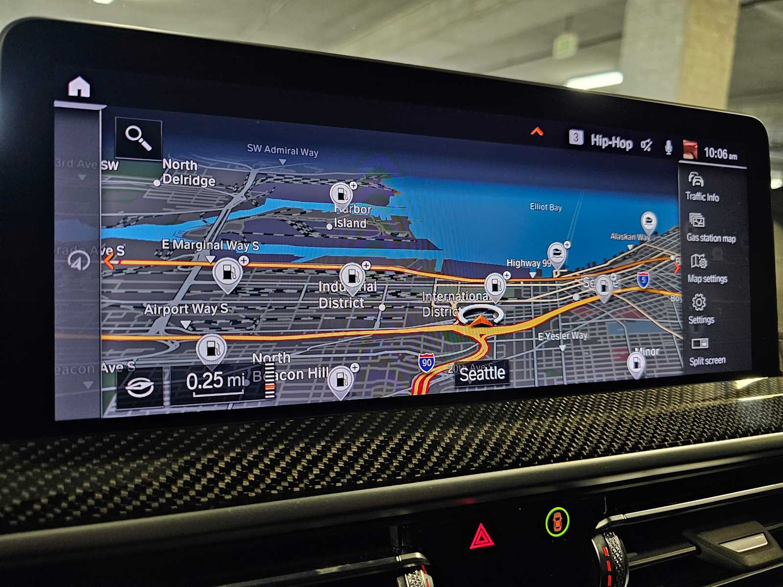 Thumbnail: 2023 BMW X4 - 16