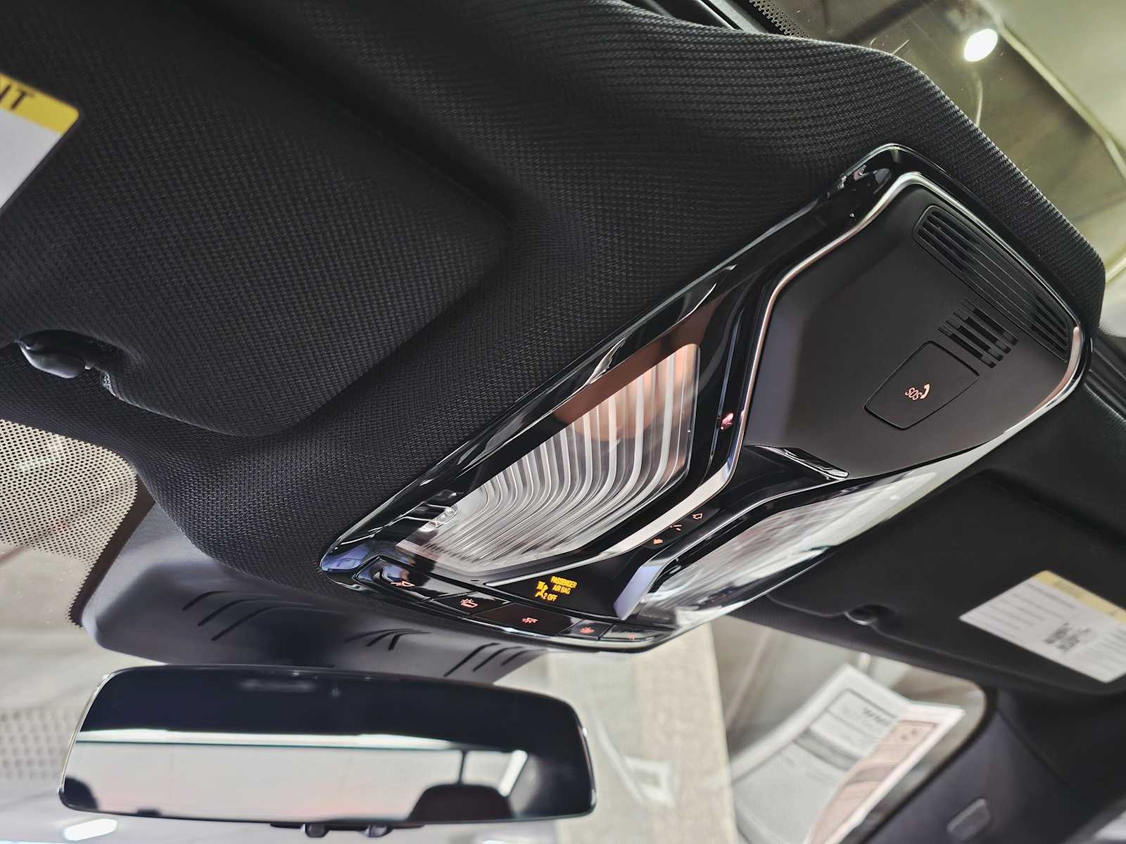 Thumbnail: 2026 BMW 8 Series - 21