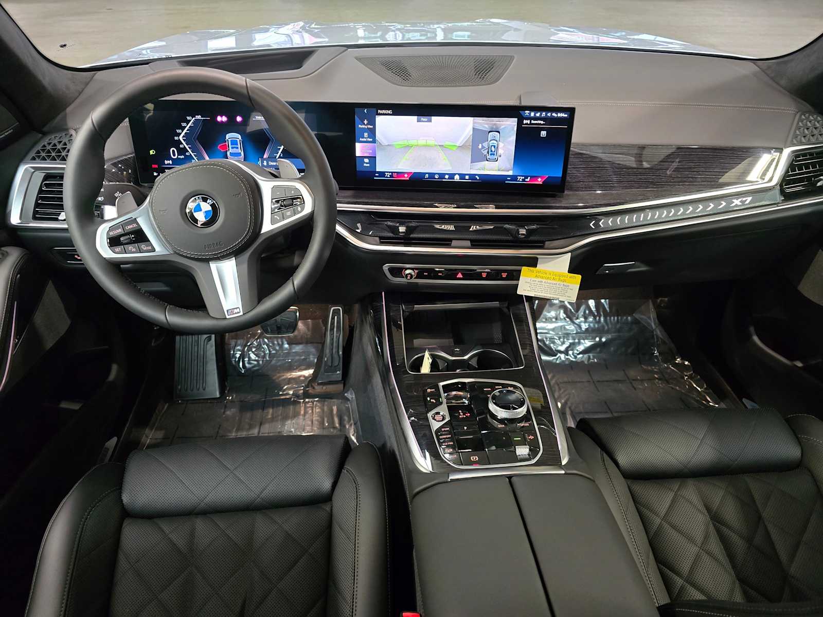Thumbnail: 2026 BMW X7 - 10