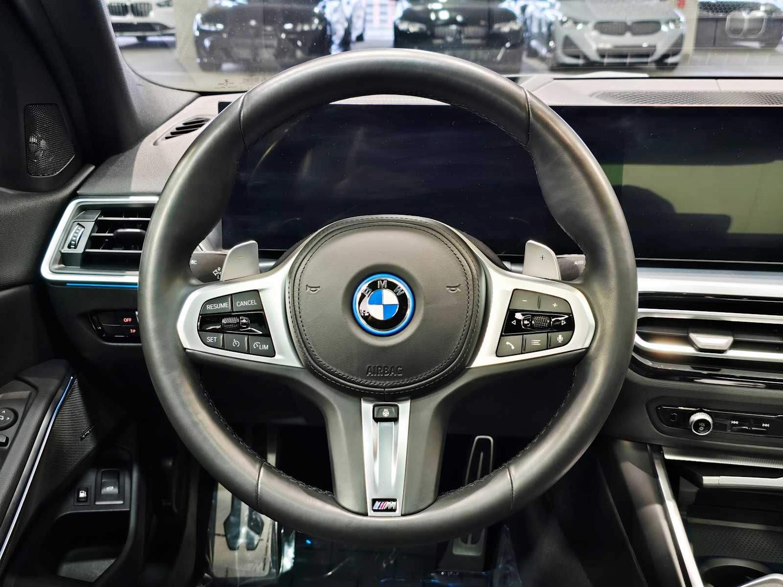 Thumbnail: 2023 BMW 3 Series - 11