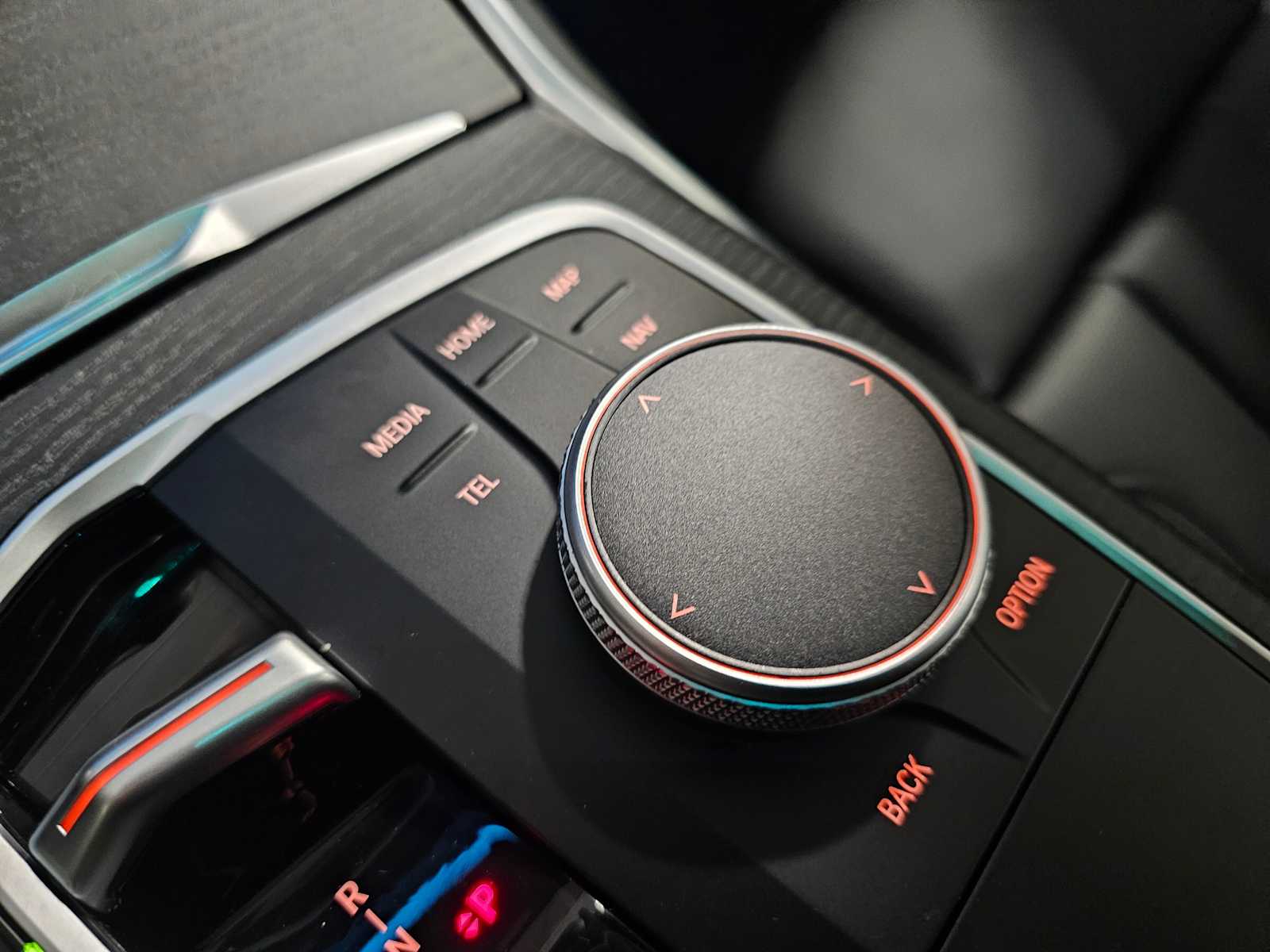 Thumbnail: 2025 BMW 3 Series - 24