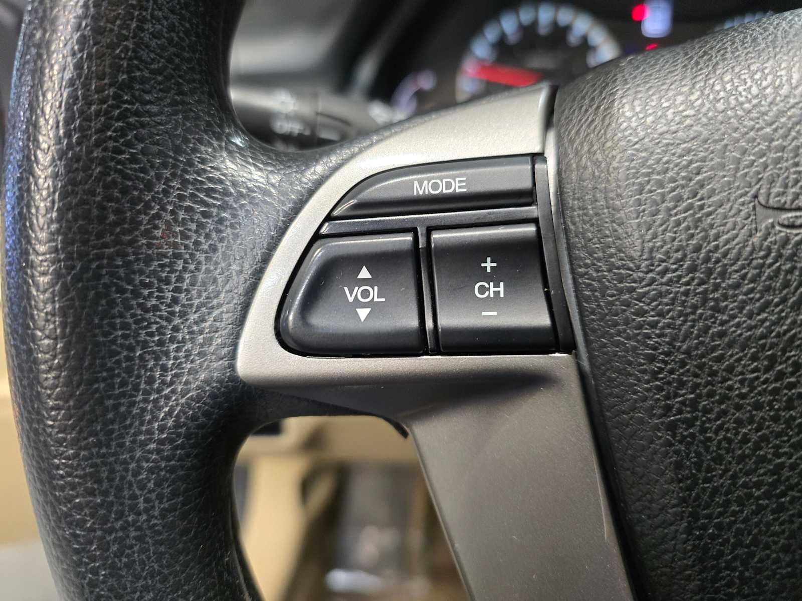 Thumbnail: 2011 Honda Accord - 18