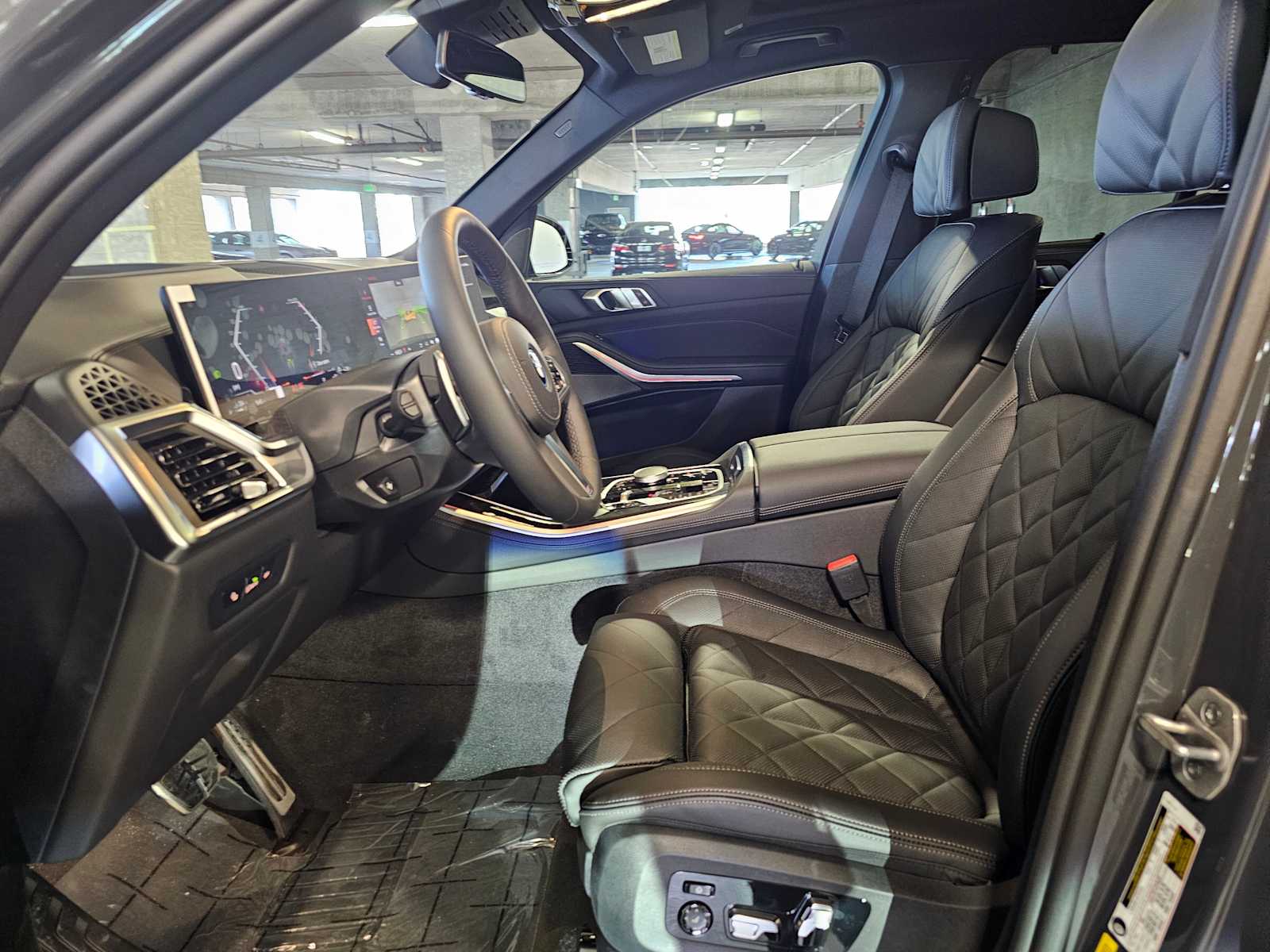 Thumbnail: 2026 BMW X5 - 32