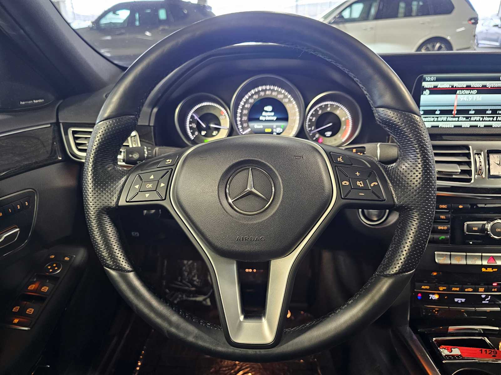 Thumbnail: 2014 Mercedes-Benz E-Class - 11