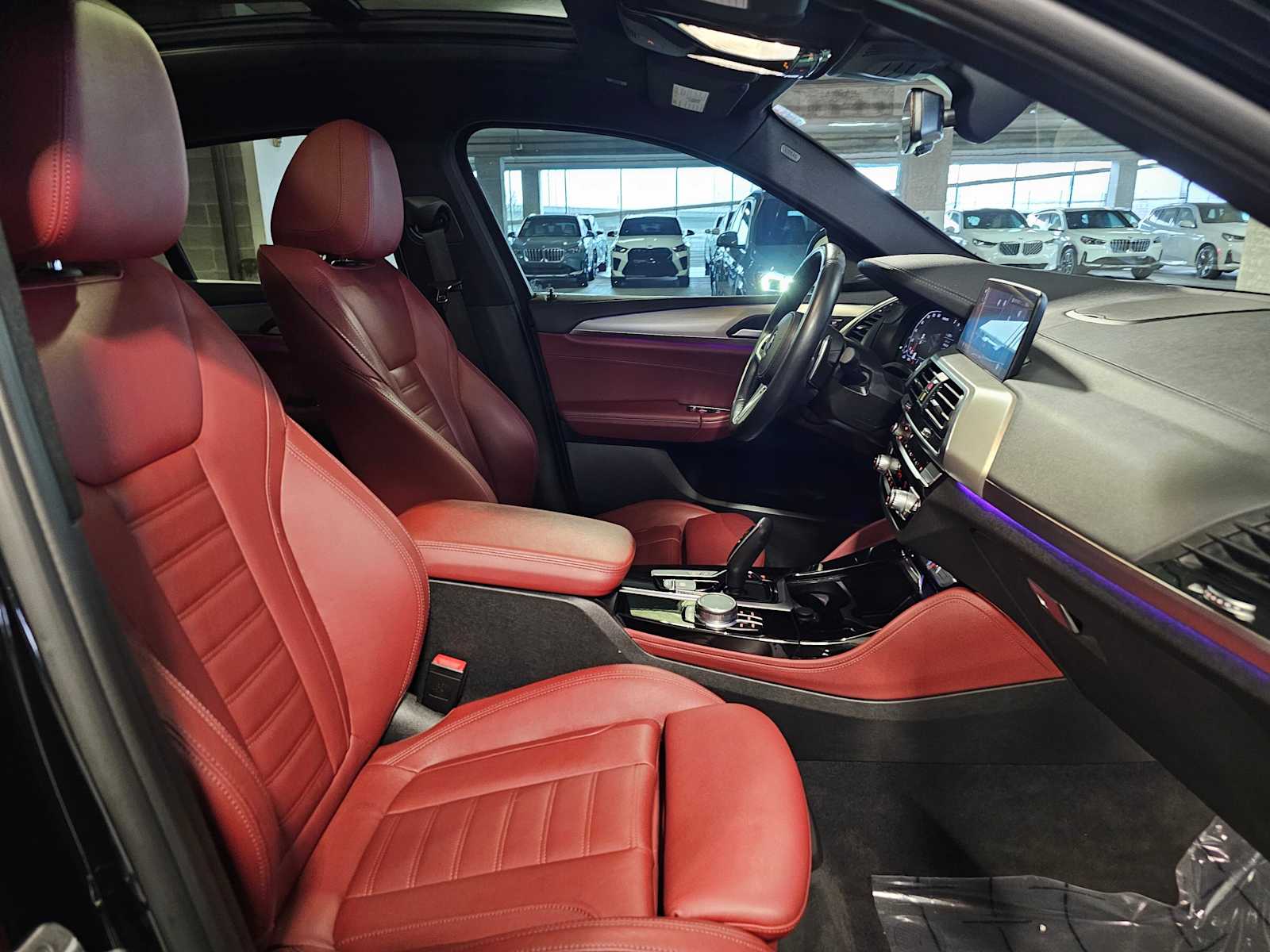 Thumbnail: 2021 BMW X4 - 36