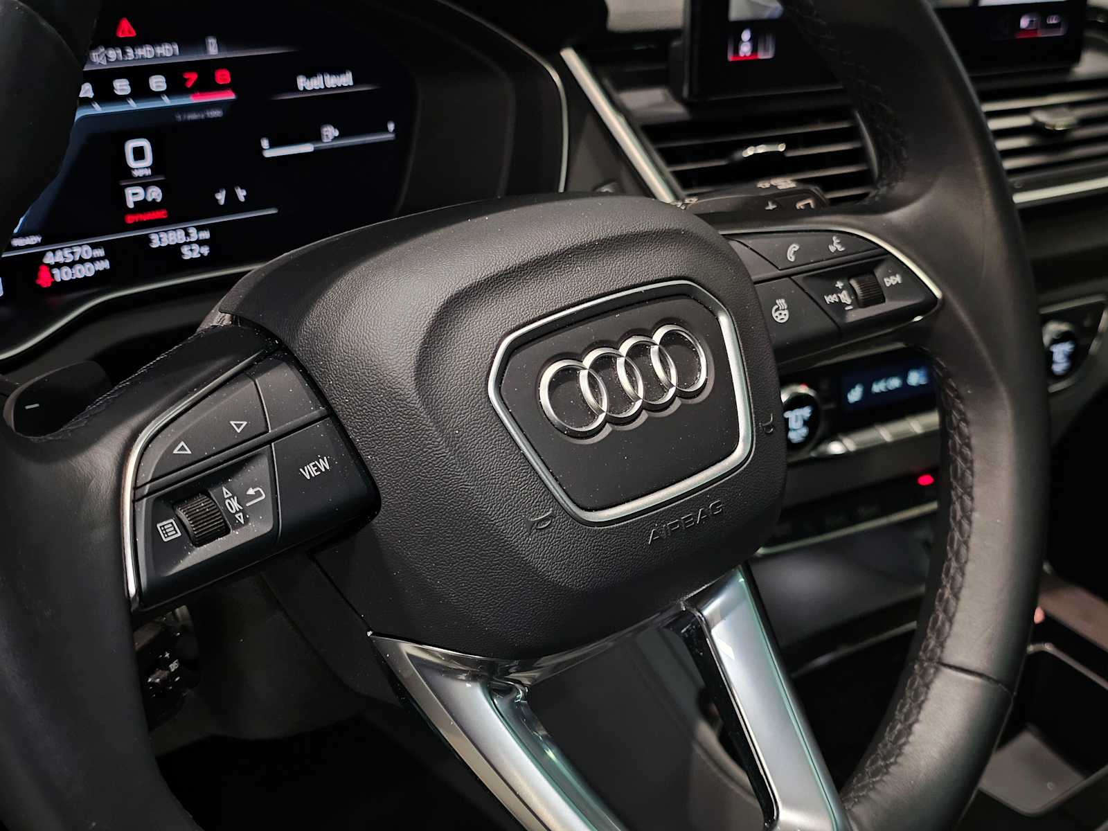 Thumbnail: 2024 Audi Q5 - 12