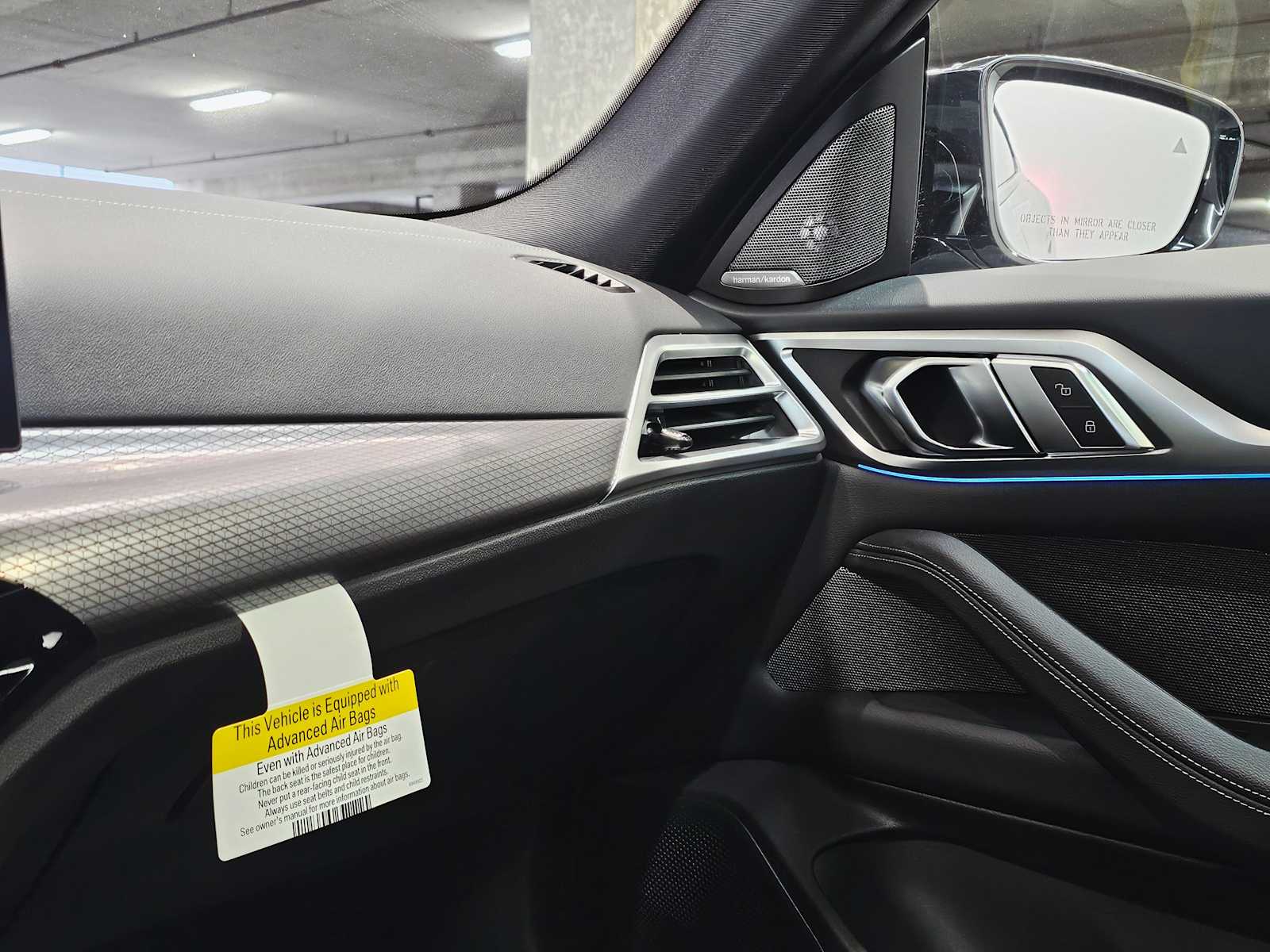 Thumbnail: 2025 BMW i4 - 20