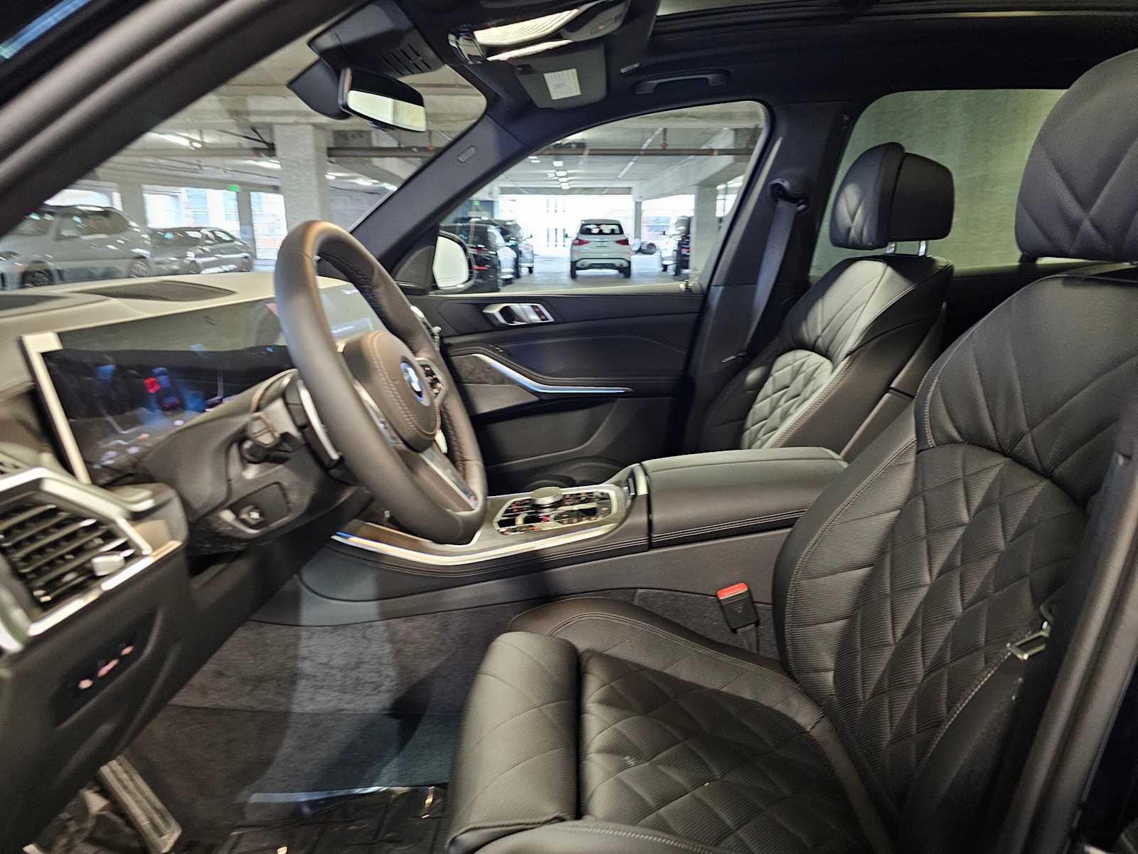 Thumbnail: 2026 BMW X5 - 33