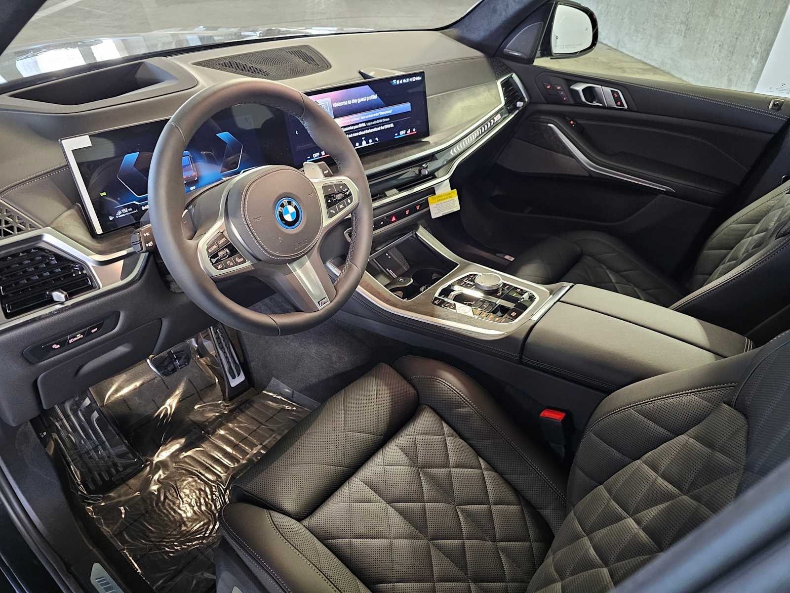 Thumbnail: 2026 BMW X5 - 2