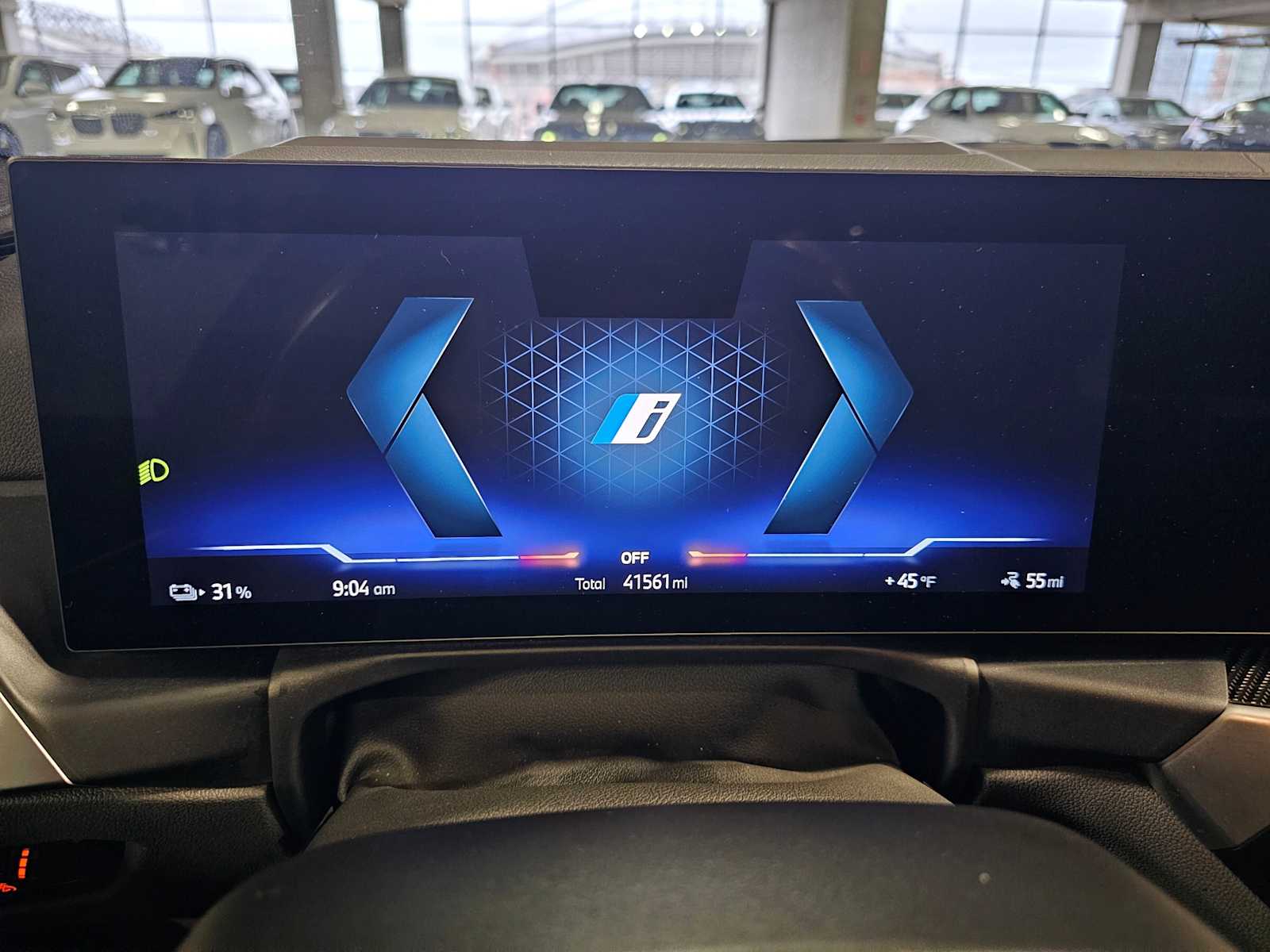 Thumbnail: 2023 BMW i4 - 12