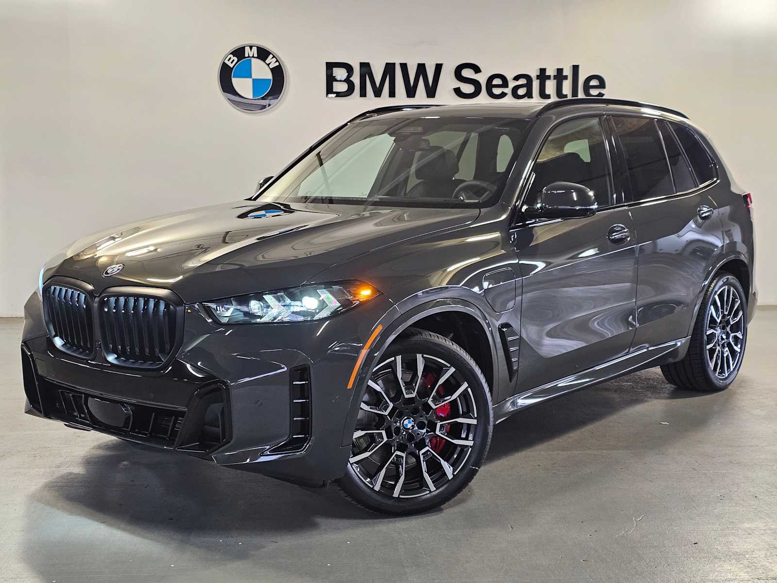Thumbnail: 2026 BMW X5 - 1