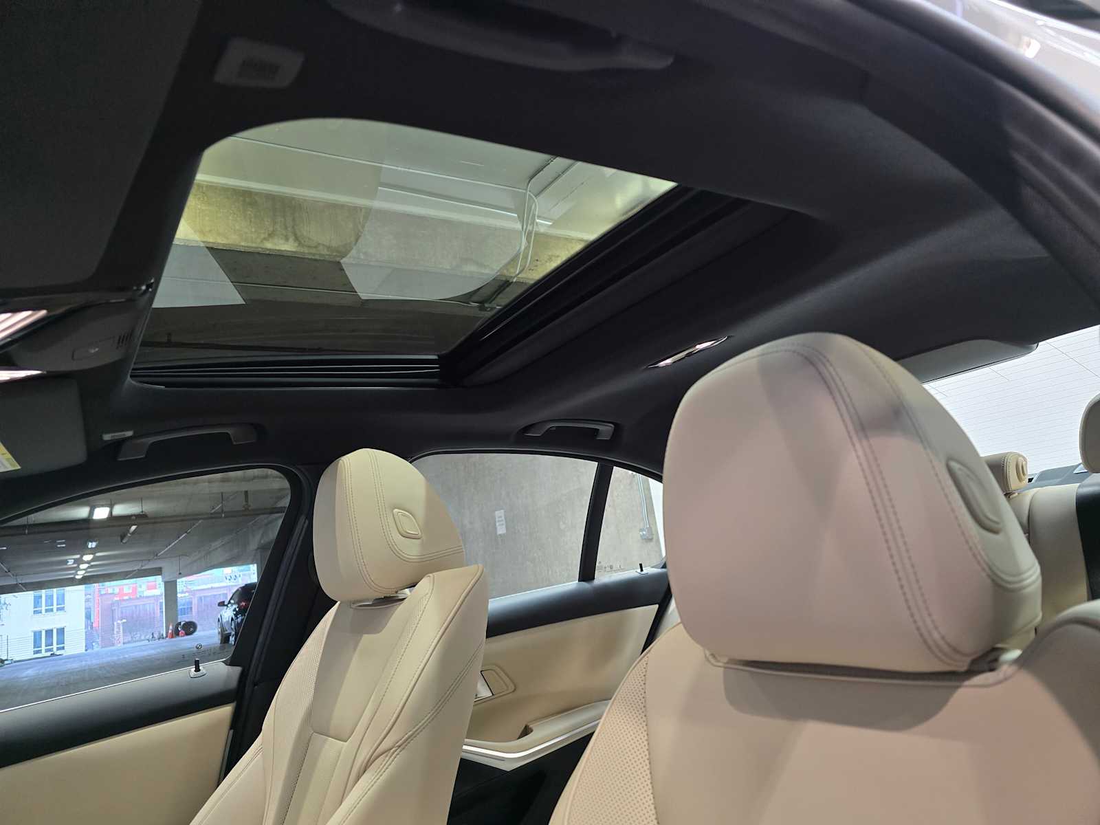 Thumbnail: 2026 BMW 3 Series - 27