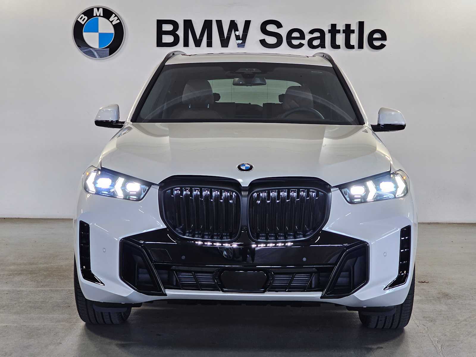 Thumbnail: 2026 BMW X5 - 6