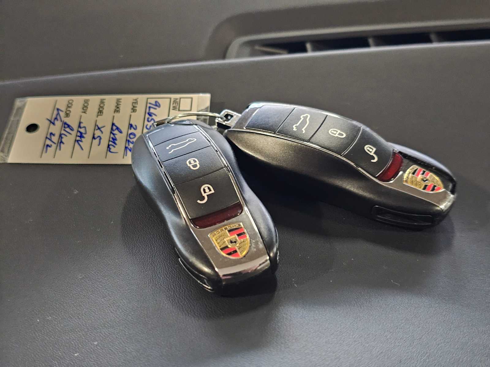 Thumbnail: 2016 Porsche Macan - 39