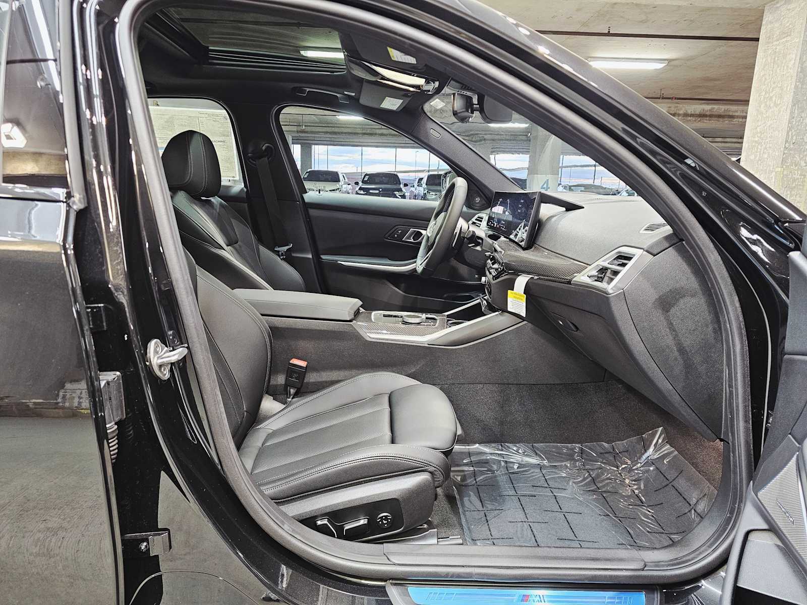 Thumbnail: 2026 BMW 3 Series - 27