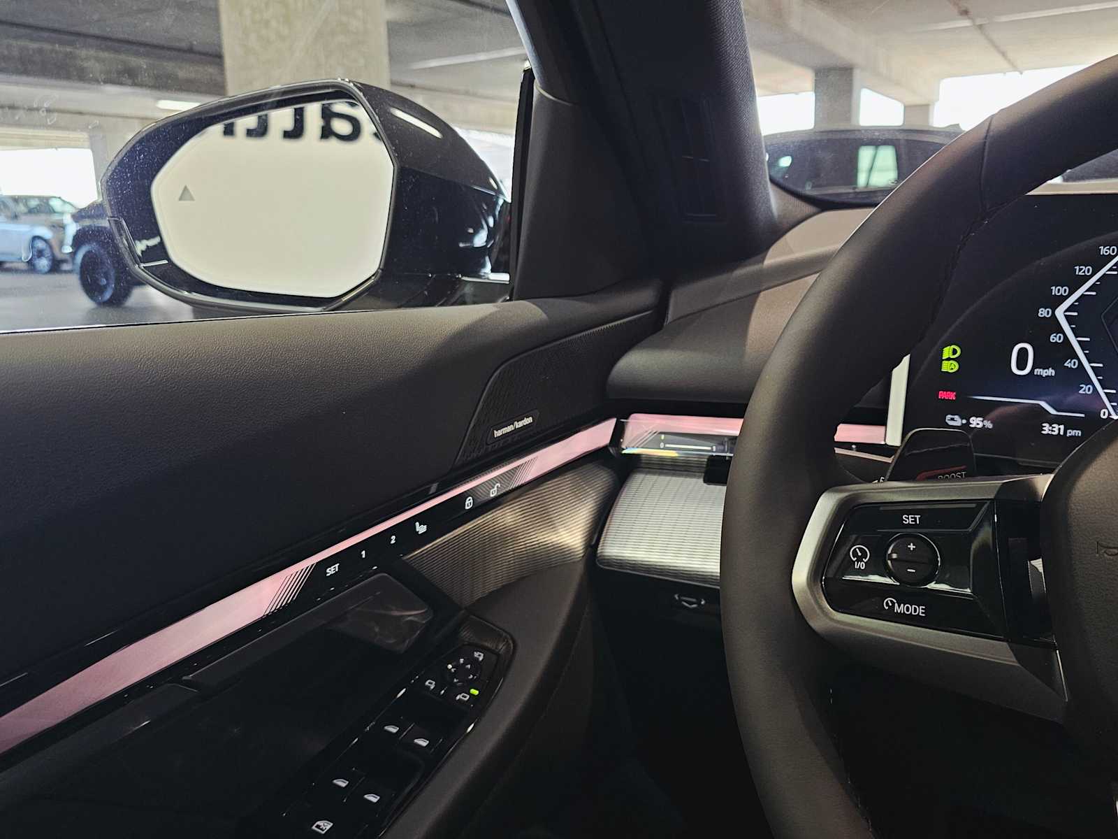 Thumbnail: 2026 BMW i5 - 22