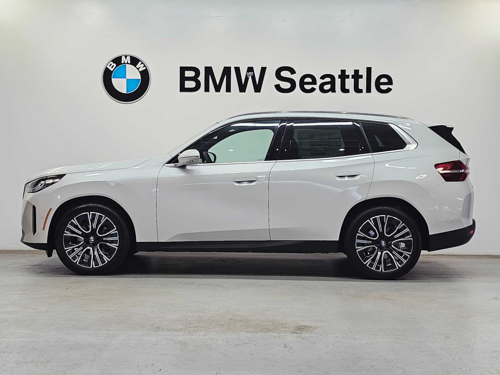 Thumbnail: 2026 BMW X3 - 3