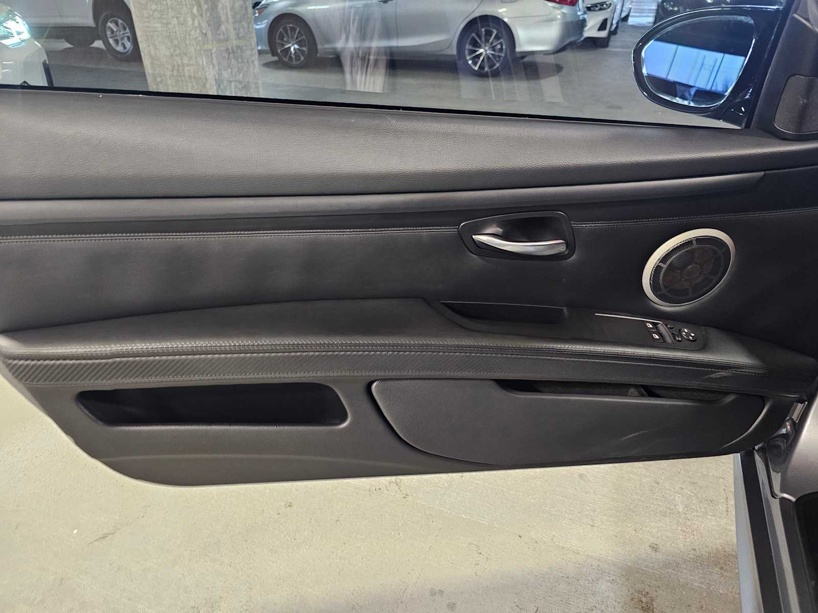 Thumbnail: 2011 BMW M3 - 28