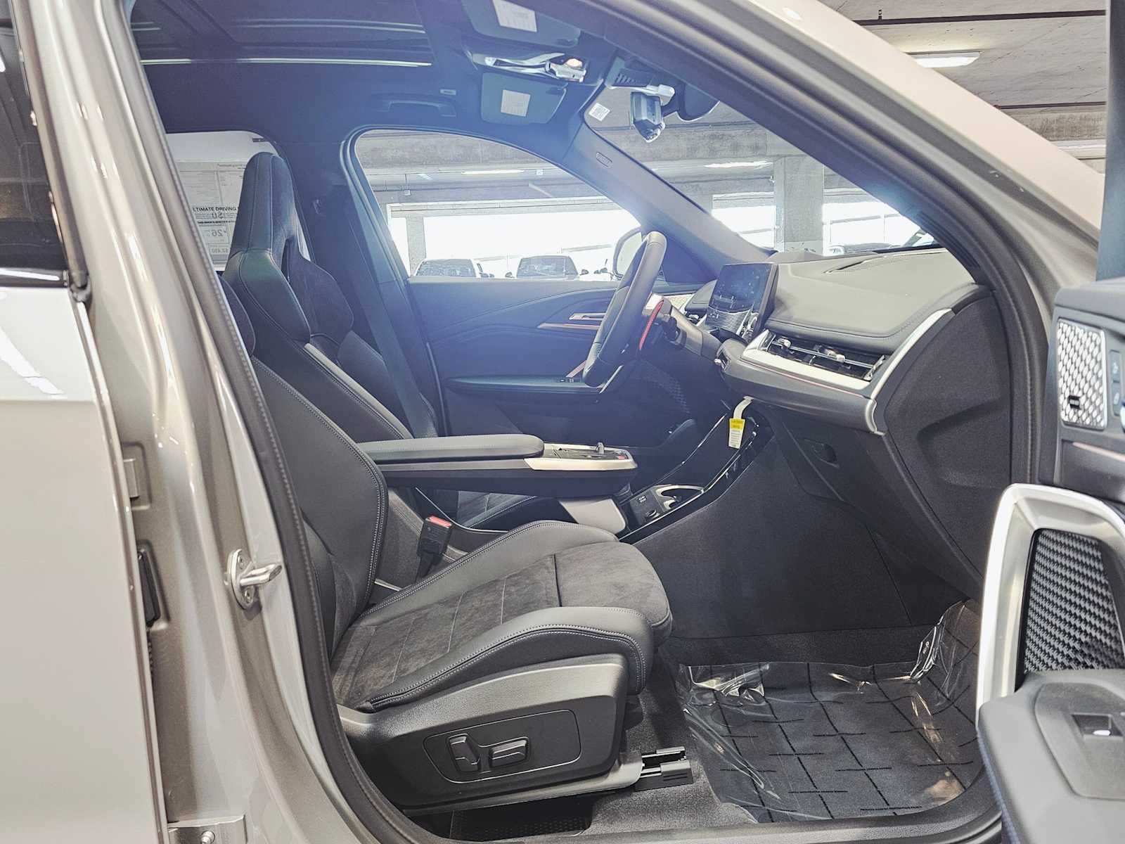 Thumbnail: 2025 BMW X1 - 27